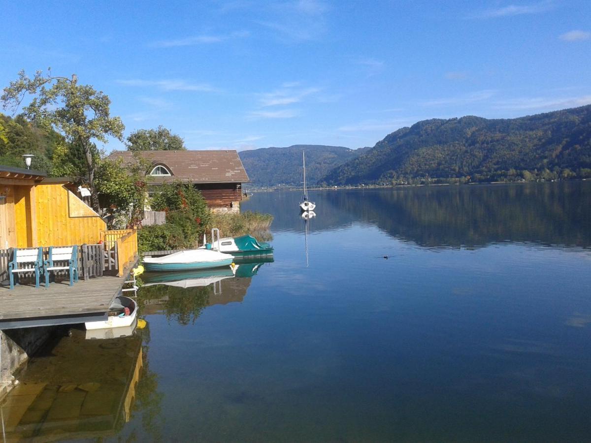 Ferienhaus Burgblick Treffen Esterno foto